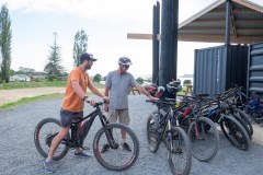 Jonny-Martin-left-enjoys-sharing-his-knowledge-of-mountain-biking-with-others