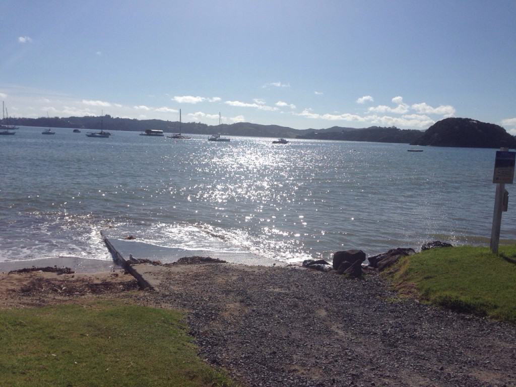 This was the spot where I chose to launch my kayak in Paihia.