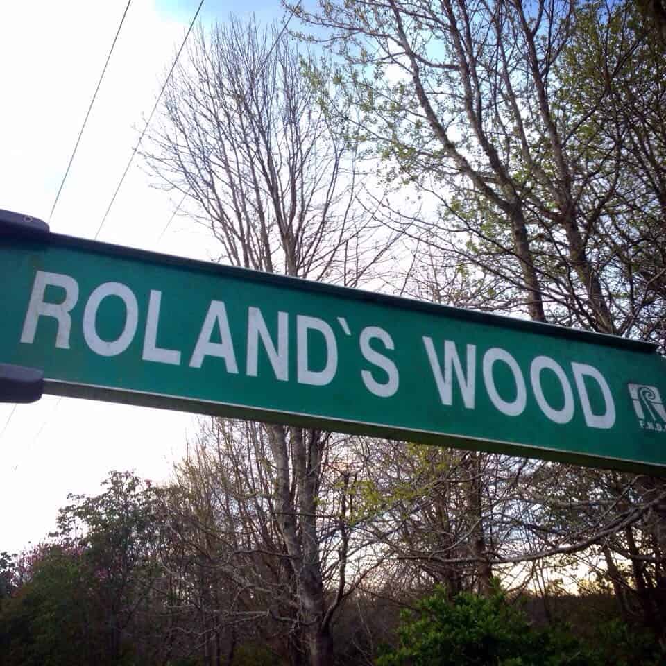 The entrance to Roland's Wood is signposted.